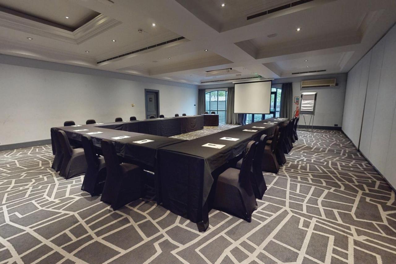 Village Hotel Nottingham Beeston  Ngoại thất bức ảnh