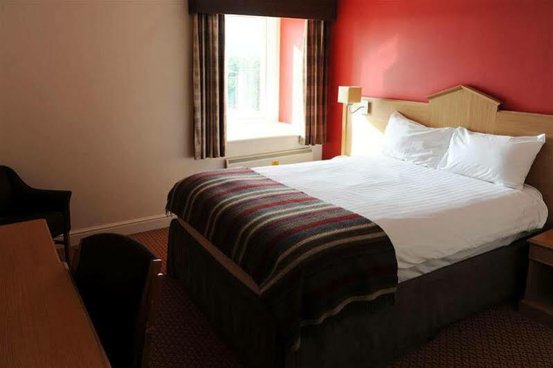 Village Hotel Nottingham Beeston  Ngoại thất bức ảnh